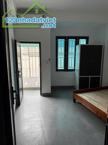 Chính chủ cần Cho Thuê 2 Phòng Rộng 38m² – Sinh Hoạt Riêng Biệt – Full Nội Thất - 2