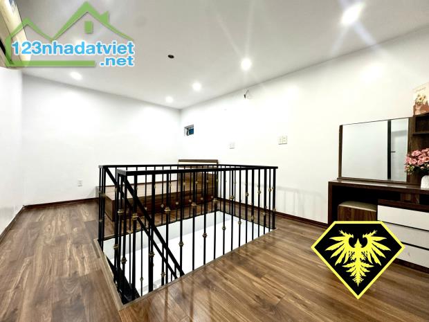◄ ★ ► BÁN NHÀ 2 TẦNG DÂN XÂY KIÊN CỐ: ► HÀNG KÊNH – LÊ CHÂN - HẢI PHÒNG - 5