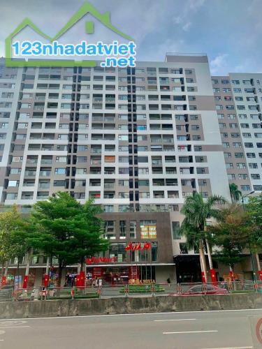 Chuyển nhượng CH Flora Novia Phạm Văn Đồng Full NT 2PN 2WC, SHR giá 4,3 tỷ