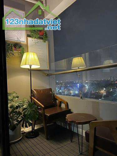 Chuyển nhượng CH Flora Novia Phạm Văn Đồng Full NT 2PN 2WC, SHR giá 4,3 tỷ - 4