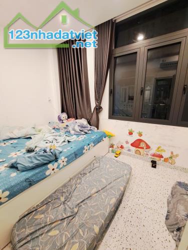 🔥 NHÀ CHÍNH CHỦ TỰ XÂY – GIÁP TÊN LỬA – CHỈ NHỈNH 4T! - 3