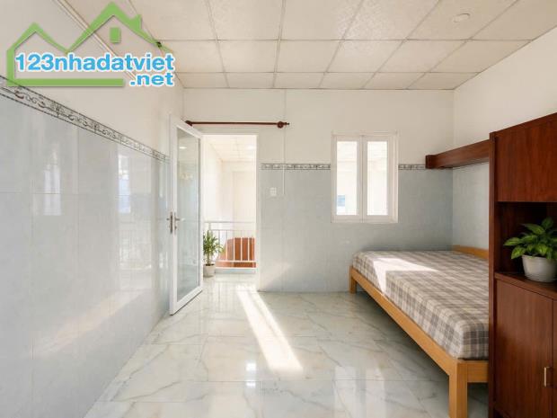Bán nhà HXH Bến Bình Đông, P. Phú Định. Tp HCM, 115m2, 2 tầng, giá tốt, đón đầu tương lai - 2