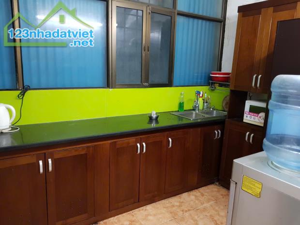 Cho thuê nhà chung cư ở ngõ 100 phố Khương Thượng, quận Đống Đa - 4