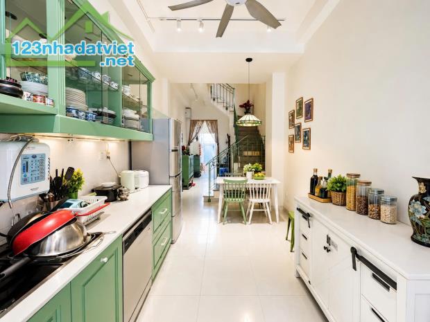 🏡 NHÀ PHONG CÁCH INDOCHINE – BÌNH THẠNH – 62M² – 4 TẦNG – CHỈ 7.59 TỶ - 2