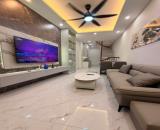 Chính chủ Bán nhà phố Cát Linh, 20m 5 tầng, lg, 100m ra ô tô, 5.4 tỷ 0973256699