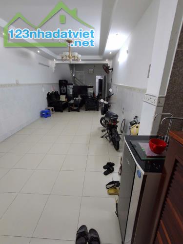Bán rẻ nhà phố 3.5 x 14m 1 trệt 1 lầu Âu Dương Lân Q8 TP.HCM - 2