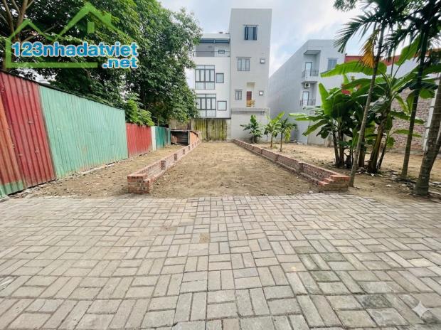 Lô đất đẹp tại khu đô thị Phú Điền - Hương Mạc- Từ Sơn- Bắc Ninh diện tích 90 m2