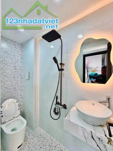 Bán gấp căn 5 tỷ đường Huỳnh Văn Nghệ, Quận Gò Vấp diện tích 34,2 m2 - 5