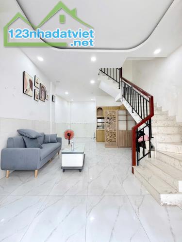 Nhà hẻm 314 Âu Dương Lân,  Giá 4.68 Tỷ (TL)