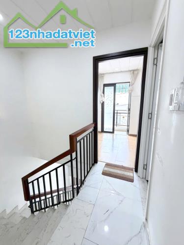 Nhà hẻm 314 Âu Dương Lân,  Giá 4.68 Tỷ (TL) - 3