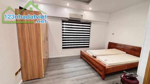 Cho thuê 2 ngủ 2 vs 92m tòa CT4 Văn Khê, Full đồ, giá 11 triệu/tháng - 1