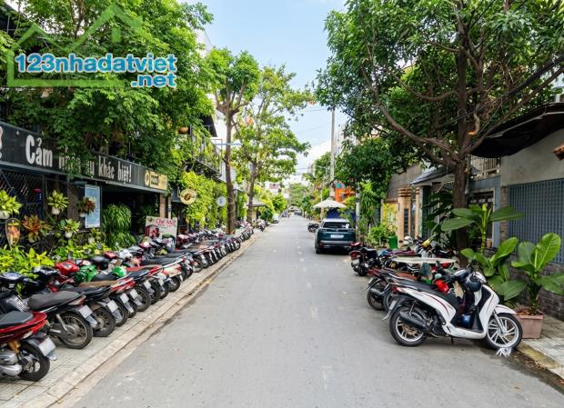 T2799* CHDV thu nhập 50TR/THÁNG gần CV VĂN HÓA GÒ VẤP - GIÁ 17.X TỶ