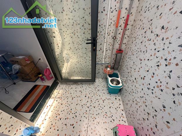 Nhà Bán Mặt tiền nội bộ đường Số 3 khu VIP Bông Sao P5Q8 - 4