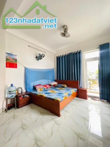 [L2864*] MT Đường  SỐ 5 GÒ VẤP - LÔ GÓC 4T - 14.x TỶ - 3