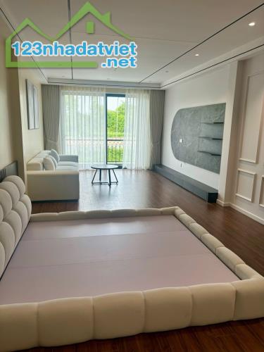BÁN NHÀ VIỆT HƯNG 62M2- 7 TẦNG THANG MÁY- Ô TÔ TRÁNH ĐỖ- 23 TỶ - 4