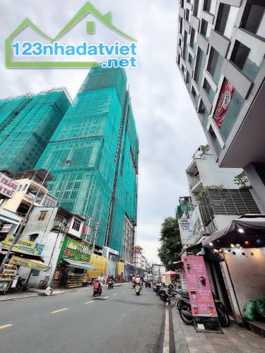 BÁN NHÀ MTKD Đ.CÔ BẮC. P.CÔ GIANG, QUẬN 1 - ĐẤT FULL THỔ CƯ NỞ HẬU 6,7M*11M VUÔNG ĐẸP - - 2
