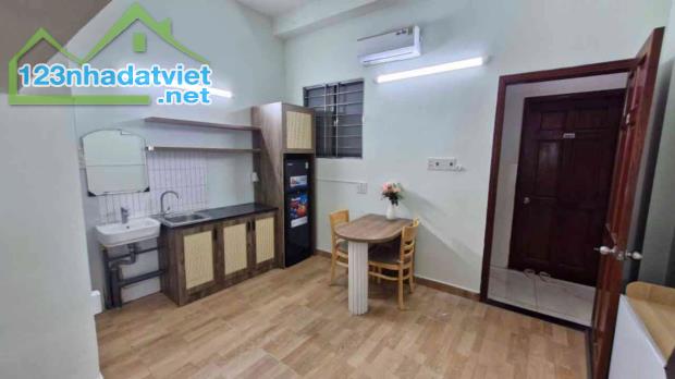 NGAY NGUYỄN THỊ ĐỊNH GẦN KHU SALA - 306M2 - 7 TẦNG - CÓ HẦM THANG MÁY - 55 PHÒNG CHDV - 2