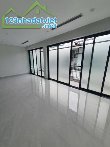 CHO THUÊ SÀN VĂN PHÒNG TẦNG 3 – 5 TẠI HÀ ĐÔNG - 2