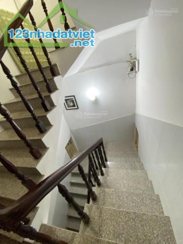 Bán nhà mặt tiền Đông Hồ, Quận 8, 4 tầng, đường nhựa 20m, Nhỉnh 9 tỷ - 2