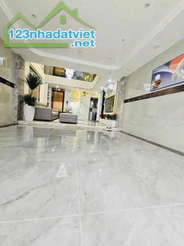 Nhà phố Thống Nhất, Gò Vấp 50m2, 5 tầng thang máy, gara ô tô, full nội thất cao cấp, hẻm - 1