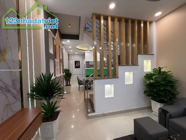Bán nhà chính chủ hẻm 4m đường Âu Dương Lân. - 1