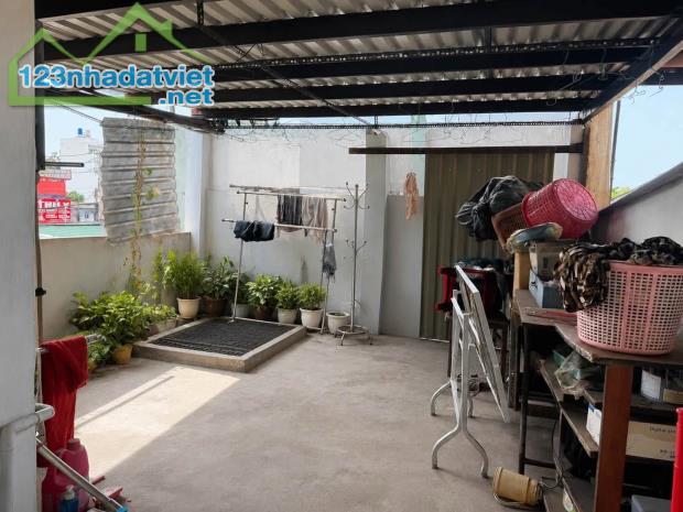 NGAY NGÃ TƯ ÂU CƠ - LẠC LONG QUÂN - HXH TRÁNH SÁT MẶT TIỀN - 3 TẦNG 74M² CHỈ 7.2 TỶ - 4