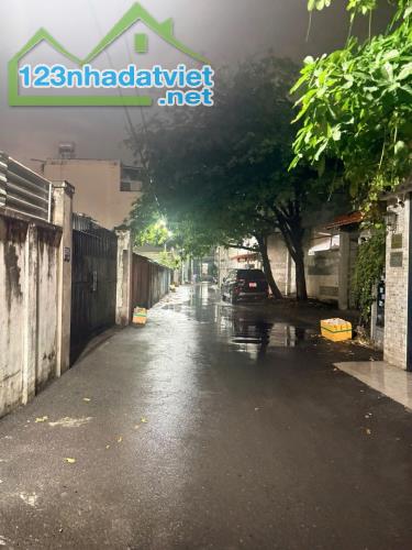 CHDV NGAY LÀNG TĂNG PHÚ - 6 TẦNG - 146m2 - 34 PHÒNG MỚI TINH - ĐƯỜNG 5M - 1