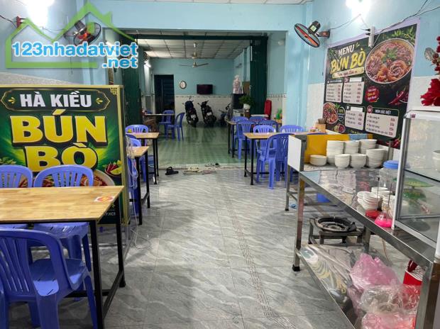 Quận 12 ! CHỐT NHANH, SANG RẺ LẮM LUÔN GIÁ CHỈ : 15 tr , QUÁN BÚN BÒ MT ĐƯỜNG LỚN SẦM UẤT