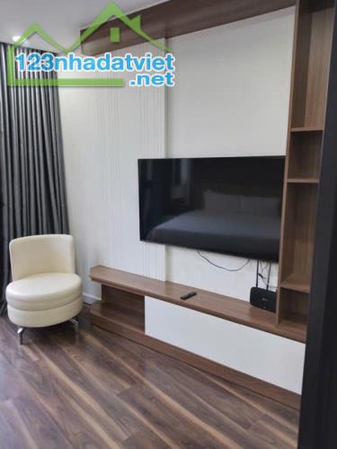 BÁN NHÀ MẶT PHỐ HÀM LONG - 176M² - 9 TẦNG THANG MÁY - DÒNG TIỀN CAO - 2