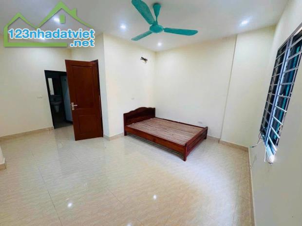 CHO THUÊ NGUYÊN CĂN 5 TẦNG – PHÚ LƯƠNG  165M²  CHỈ 7,5 TRIỆU/THÁNG - 2