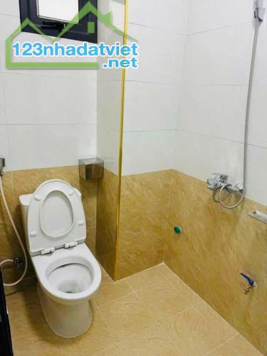 CHO THUÊ NGUYÊN CĂN 5 TẦNG – PHÚ LƯƠNG  165M²  CHỈ 7,5 TRIỆU/THÁNG - 4