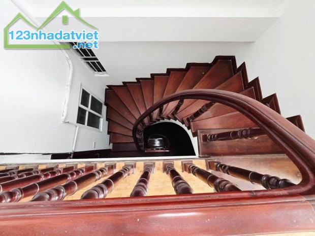 BÁN ĐẤT LÔ GÓC CẦU GIẤY – 2 MẶT THOÁNG – 89 M2 – MT 9.5 M – 211 TRIỆU/M² - 1