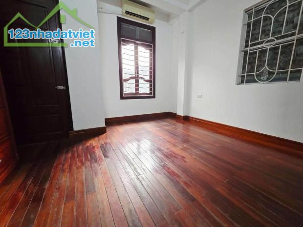 BÁN ĐẤT LÔ GÓC CẦU GIẤY – 2 MẶT THOÁNG – 89 M2 – MT 9.5 M – 211 TRIỆU/M² - 2