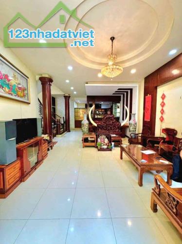 BÁN NHÀ THOẠI NGỌC HẦU, PHƯỜNG PHÚ THẠNH – 8M × 19M, HXH THÔNG 8M, GIÁ 22,5 TỶ