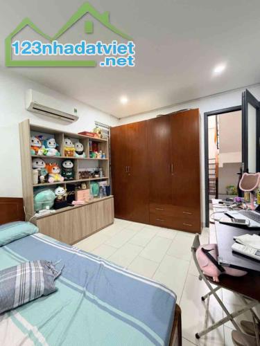 Nhà Hẻm Võ Văn Tần 21m2 4 tầng 5.6tỷ - 3