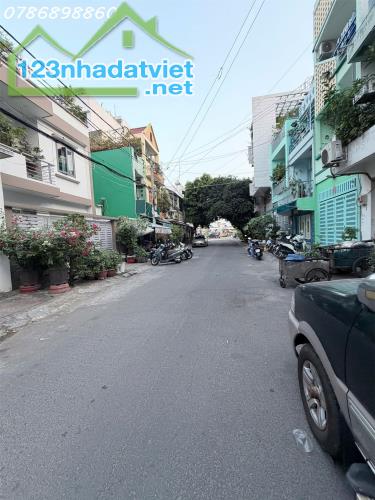 BÁN NHÀ 3 TẦNG MẶT TIỀN HƯNG PHÚ – QUẬN 8 - 4