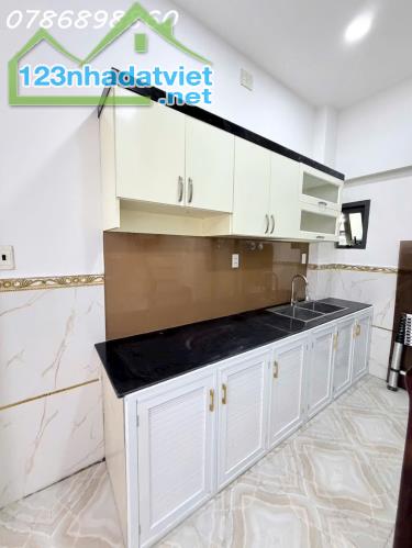 SIÊU PHẨM NHÀ PHỐ QUẬN 8 – HẺM XE HƠI THÔNG – NHÀ MỚI ĐẸP LUNG LINH - 4