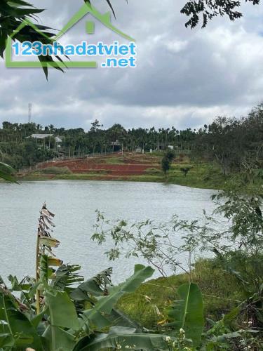 5 sào thổ cư 1500m2 ôm mặt hồ Ea Tiêu 90m cách QL 300m 15 tỷ Quỳnh Anh