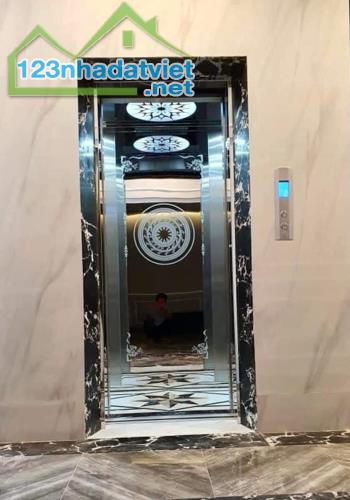 Cho thuê nhà, 104m2_ 5T; Huỳnh Thúc Kháng, Nguyên Hồng, Đống Đa -25 tr - 2