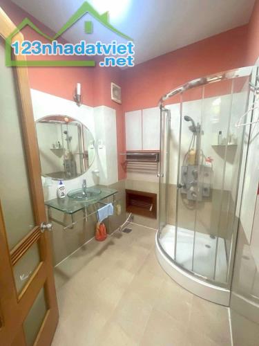 PHẠM NGŨ LÃO - 98M² 5 TẦNG CÓ HẦM ĐỂ OTO - CHỈ 13,5 TỶ - 5