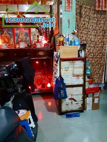 🔥 QUẬN 11 – HÒA BÌNH – ĐỐI DIỆN ĐẦM SEN