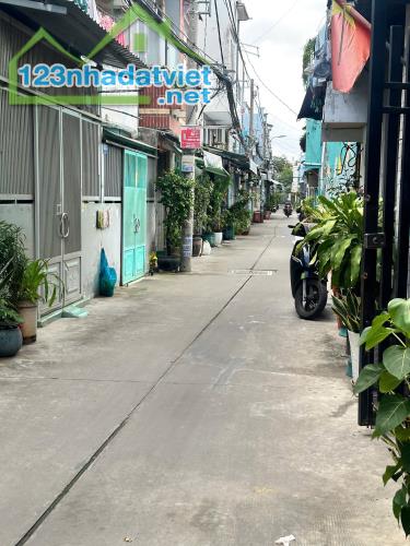 Nh.à ngay tỉnh lộ 10-💵 nhỉnh 2🧄- có SHR chuẩn - 1