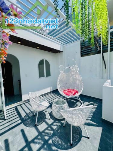 Âu dương lân, Quận 8 – căn góc 2 mặt thoáng – nhà mới 100% – xách vali vào ở ngay - 4