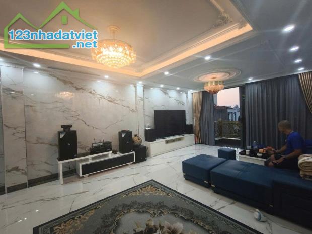 DUY NHẤT CĂN LIỀN KỀ LINH ĐÀM HOÀNG MAI 60M2 x 5 TẦNG THANG MÁY GIÁ 19.5 TỶ - 2