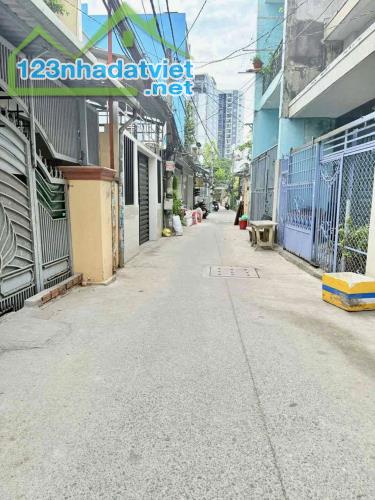 BÁN NHÀ MẶT TIỀN HẺM PHẠM THẾ HIỂN Q8 - NGANG 5M BỀ THẾ - 110M² - CHỈ 5 TỶ - LH 0784968131