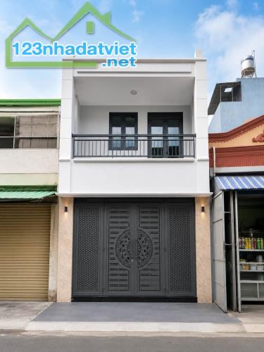 BÁN NHÀ MẶT TIỀN LÊ TRỌNG TẤN, SÁT ĐHCT, 60M² 2 TẦNG MỚI, SỔ A4, NHỈNH 8 TỶ