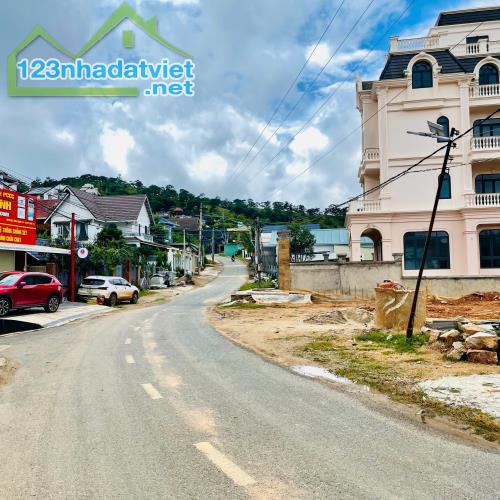 Bán đất mặt tiền đường Đa Phú gần 300m2, giá 7,8 tỷ - 1