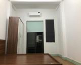 Bán gấp giá rẻ căn hộ khép kín Kim văn Kim lũ 56m, 3.95 tỷ, Hoàng Mai.