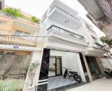 Bán nhà mới 3 tầng, Nội thất mới, thông thoáng, giếng trời và Ban công View Panorama ngắm