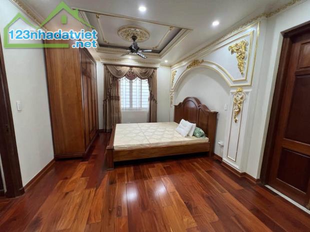 Biệt Thự Vĩnh Hoàng, 185m², 4 Tầng, MT 12.85m, Sát Hồ, 6PN, Không Gian Riêng, Giá 68 Tỷ - 5